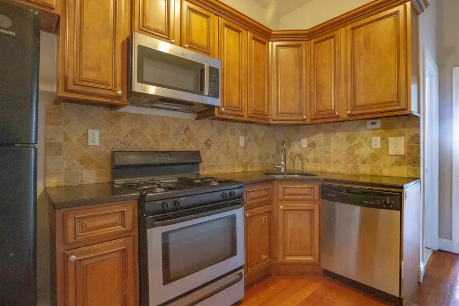 98 LEONARD ST, Jersey City, NJ 07307-3119 - #3