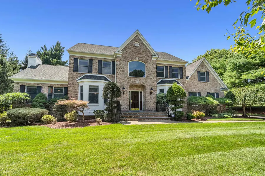 4 MICHELLE CT, Harrington Park, NJ 07640 - Image #2