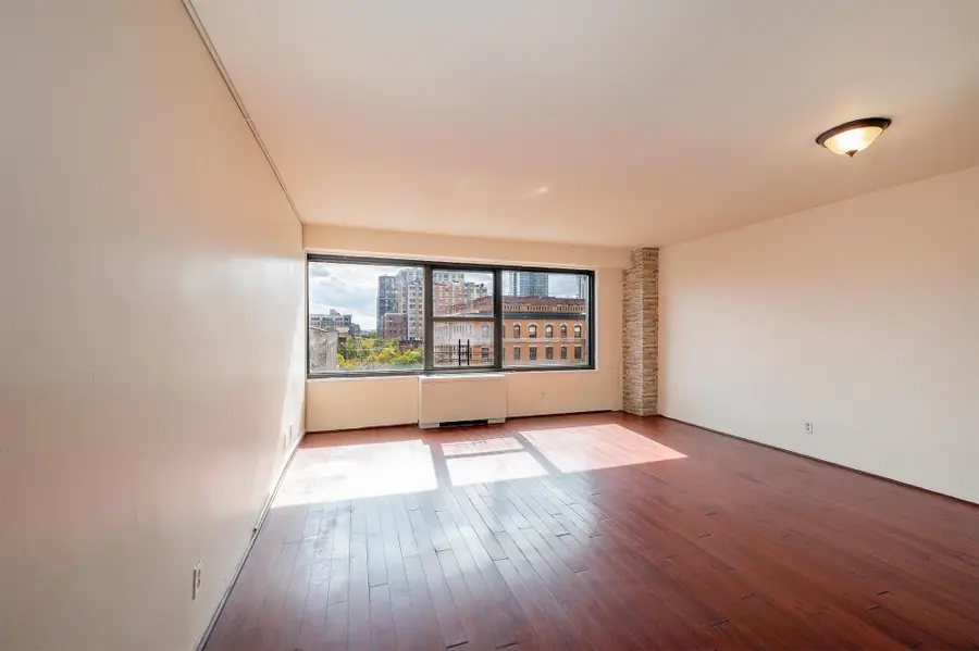 135 MONTGOMERY ST #6d, Jersey City, NJ 07302 - Image #3