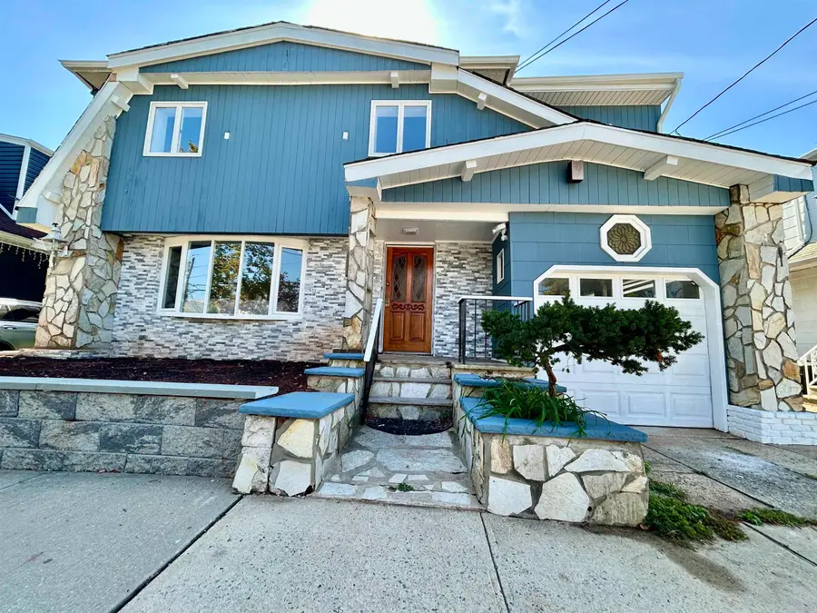 19 OAKDALE RD, Jersey City, NJ 07305 - Image #2