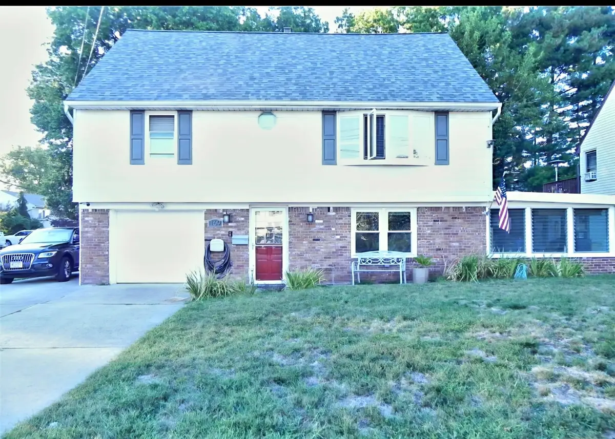 169 FRANKLIN ST, Little Ferry, NJ 07643 - Image #1