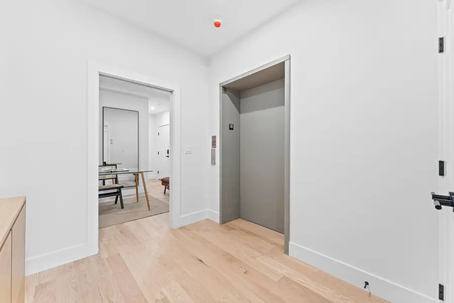 433 CENTRAL AVE #3A, Jersey City, NJ 07307 - Image #2