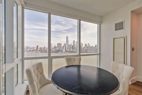 77 HUDSON ST #4204, JC, Downtown, NJ 07302