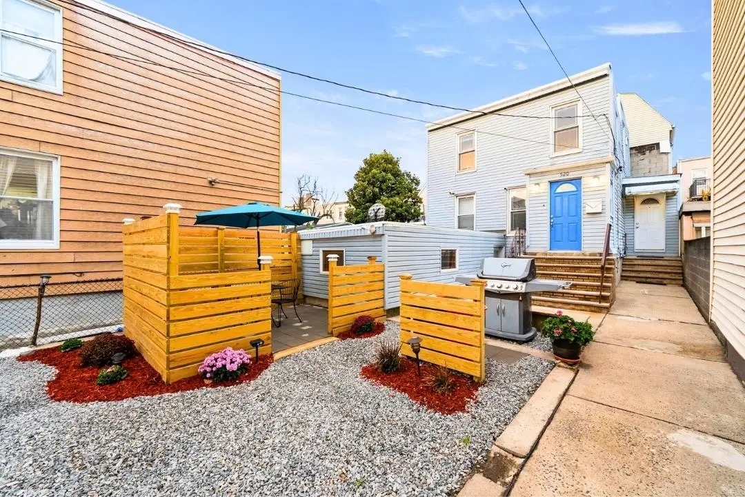 520 27TH ST, Union City, NJ 07087 - Image #1