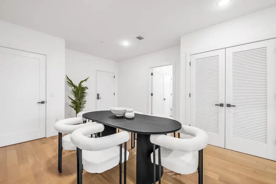 649 38TH ST #505, Union City, NJ 07087 - Image #2