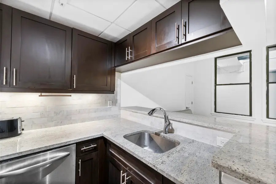 187 WAYNE ST #107C, Jersey City, NJ 07302 - Image #3