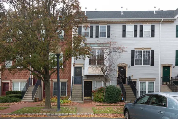 112 COTTONWOOD ST, JC, West Bergen, NJ 07305