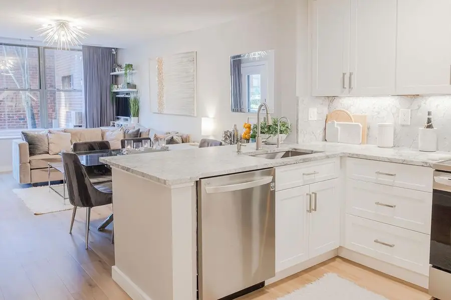 26 AVENUE AT PORT IMPERIAL #B37, West New York, NJ 07093 - Image #3