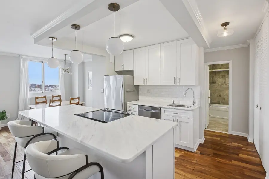 100 MANHATTAN AVE #1316, Union City, NJ 07087 - Image #3