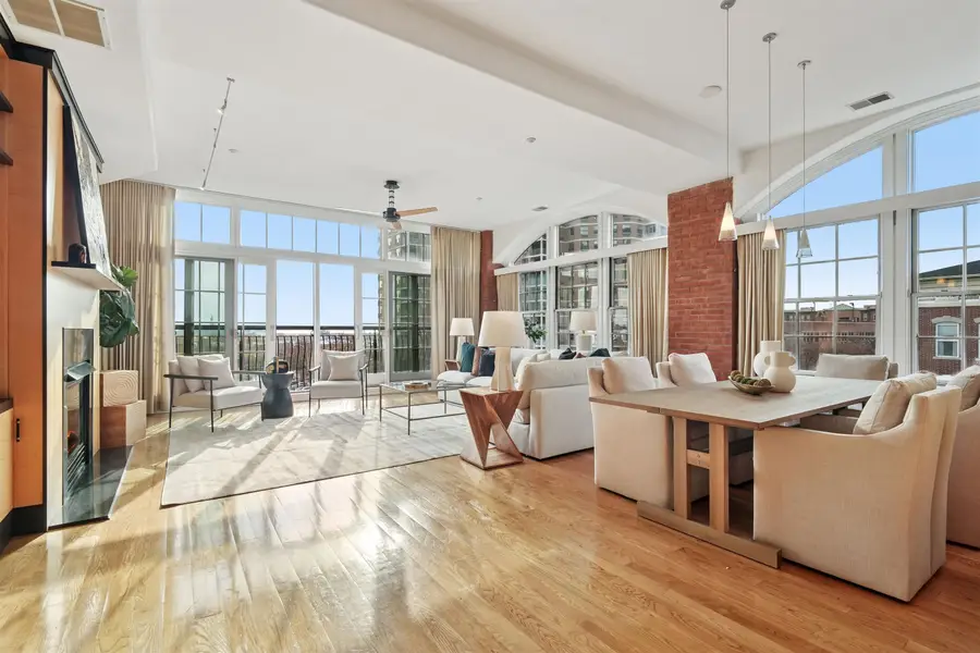 174 WASHINGTON ST #4G, Jersey City, NJ 07302 - Image #2