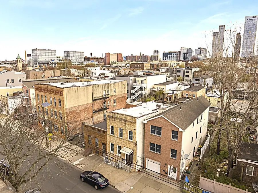 12 WRIGHT AVE, Jersey City, NJ 07306 - Image #2