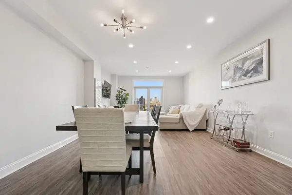 206 SHEARWATER CT WEST #74, JC, Greenville, NJ 07305