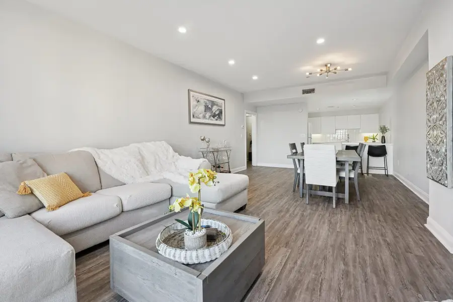 206 SHEARWATER CT WEST #74, Jersey City, NJ 07305 - Image #2