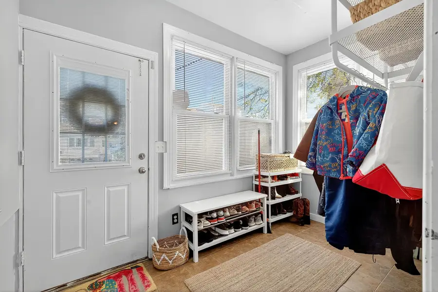 48 A EAST 40TH ST, Bayonne, NJ 07002 - Image #3