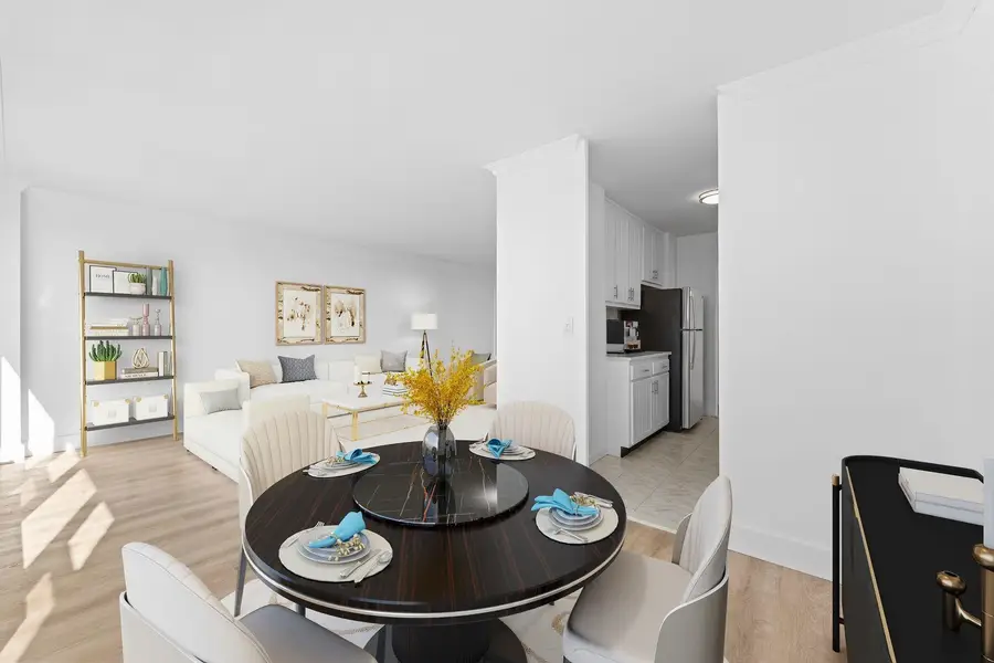 10 HURON AVE #17F, Jersey City, NJ 07306 - Image #2