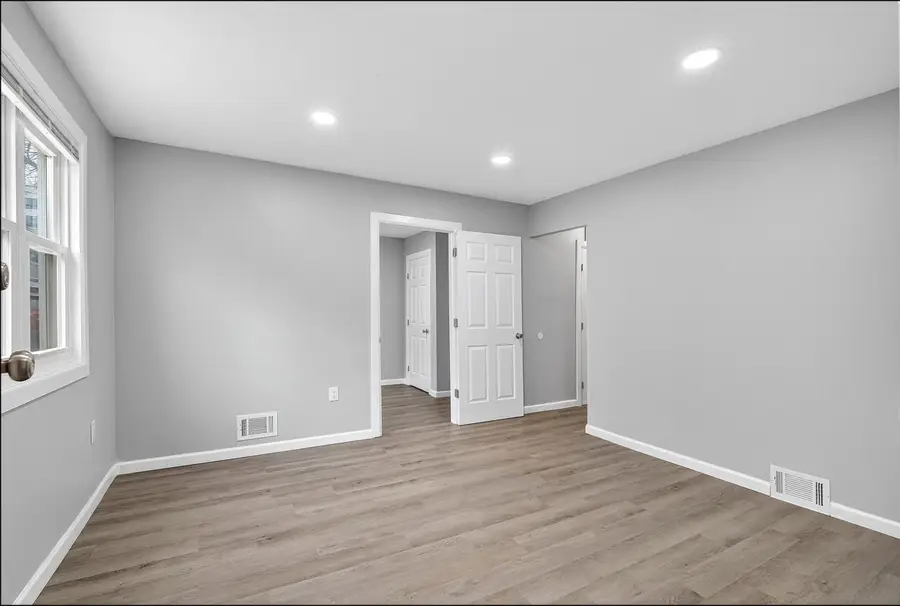 71 EAST 22ND ST, Bayonne, NJ 07002 - Image #3