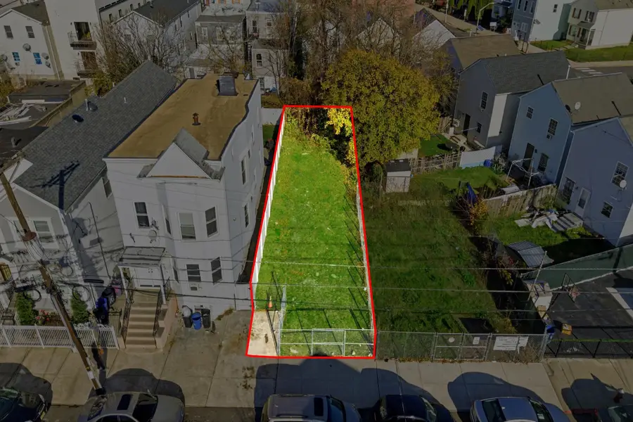 12 BOSTWICK AVE, Jersey City, NJ 07302 - Image #3