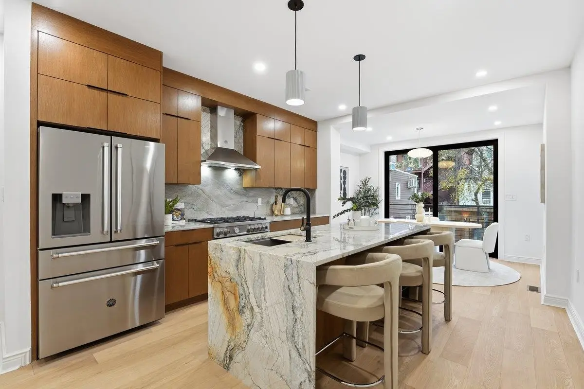 207 4TH ST, Jersey City, NJ 07302 - Image #1