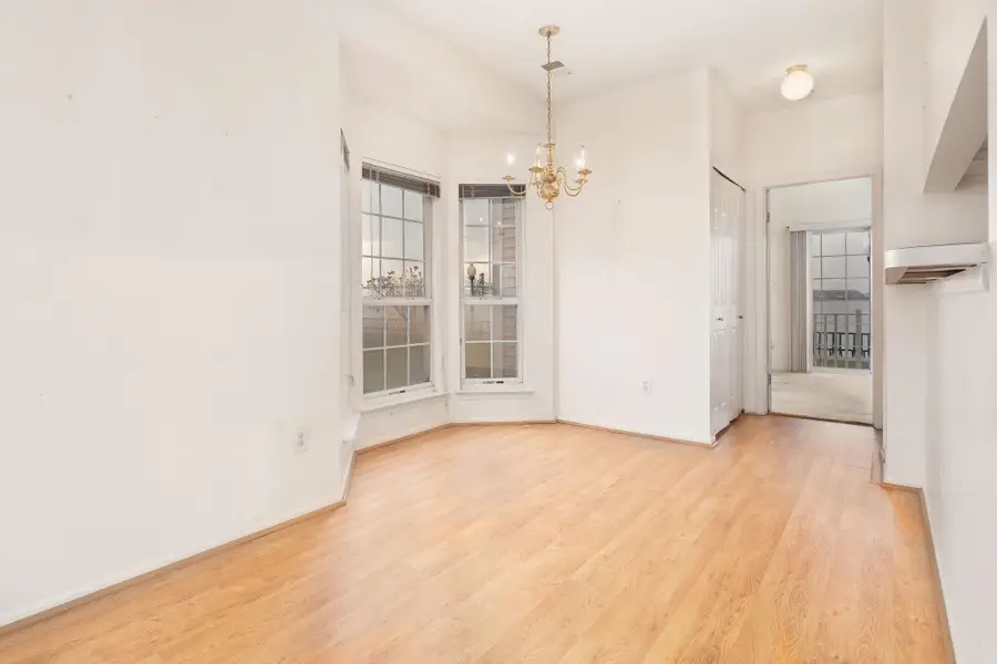119 COTTONWOOD ST, Jersey City, NJ 07305 - Image #3