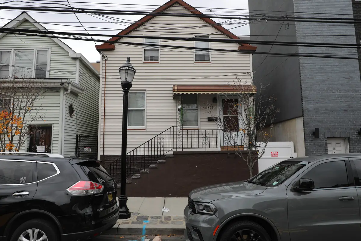 2906 CENTRAL AVE, Union City, NJ 07087 - Image #1