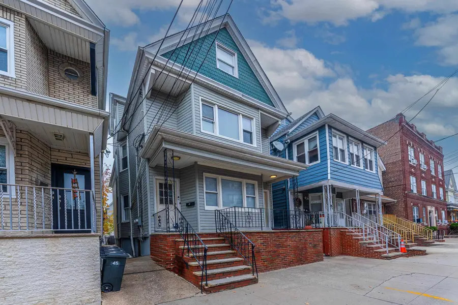 43 WEST 29TH ST, Bayonne, NJ 07002 - Image #2
