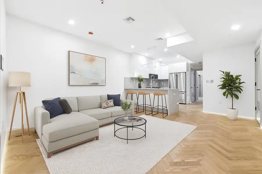 392 1ST ST #1, Jersey City, NJ 07302 - Image #2