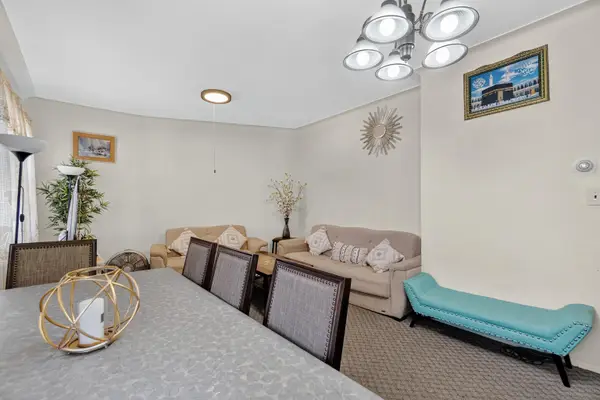 98 WEST 49TH ST, Bayonne, NJ 07002