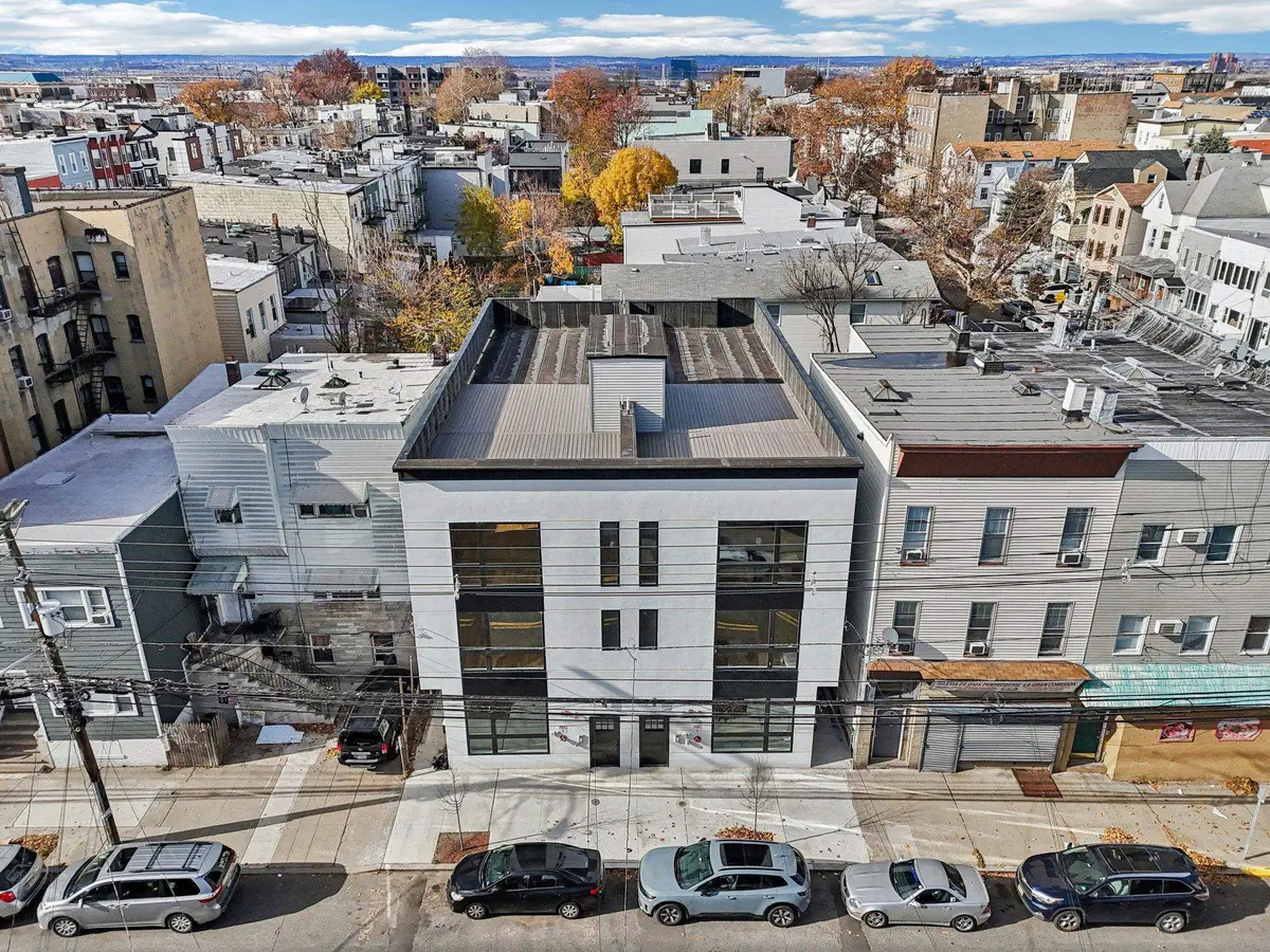 1003 SUMMIT AVE #3, Jersey City, NJ 07307 - Image #1