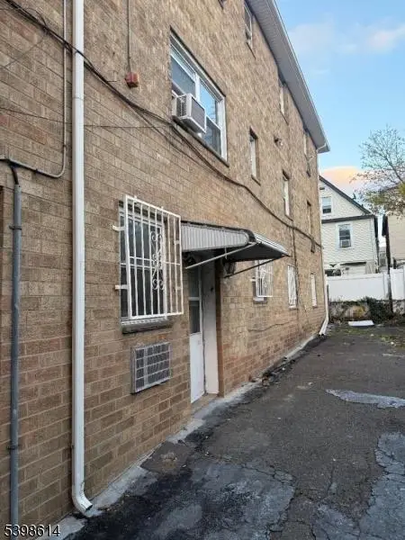 1717 53RD ST #13, North Bergen, NJ 07047-3015