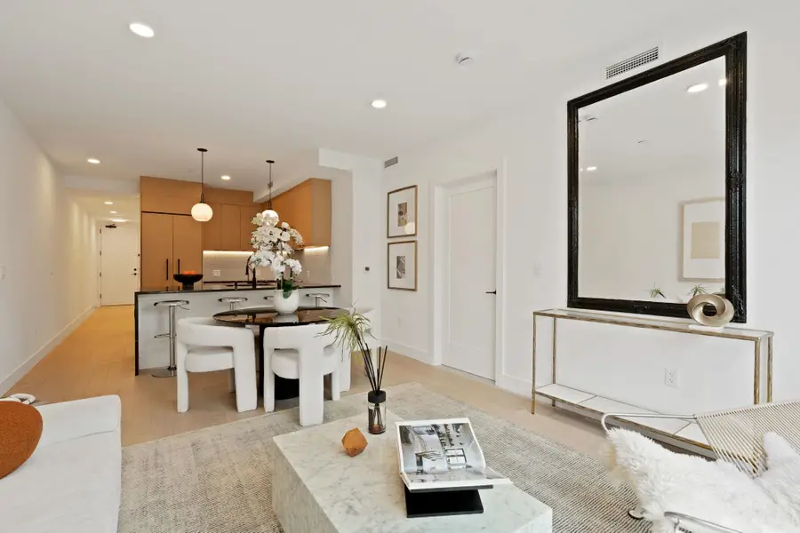 139 CHRISTOPHER COLUMBUS DR #307, Jersey City, NJ 07302 - Image #2