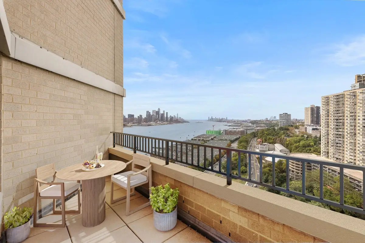 7002 BLVD EAST #32F, Guttenberg, NJ 07093 - Image #1