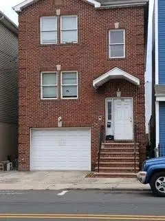 85 OAKLAND AVE #2, JC, Heights, NJ 07307