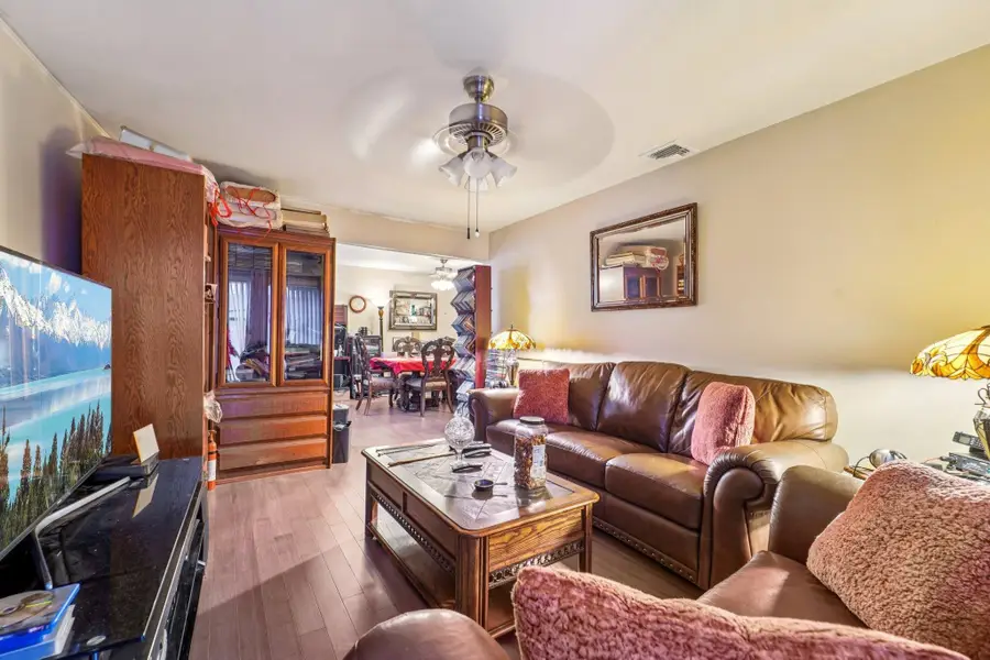 1906 PATERSON PLANK RD #1A, North Bergen, NJ 07047 - Image #3