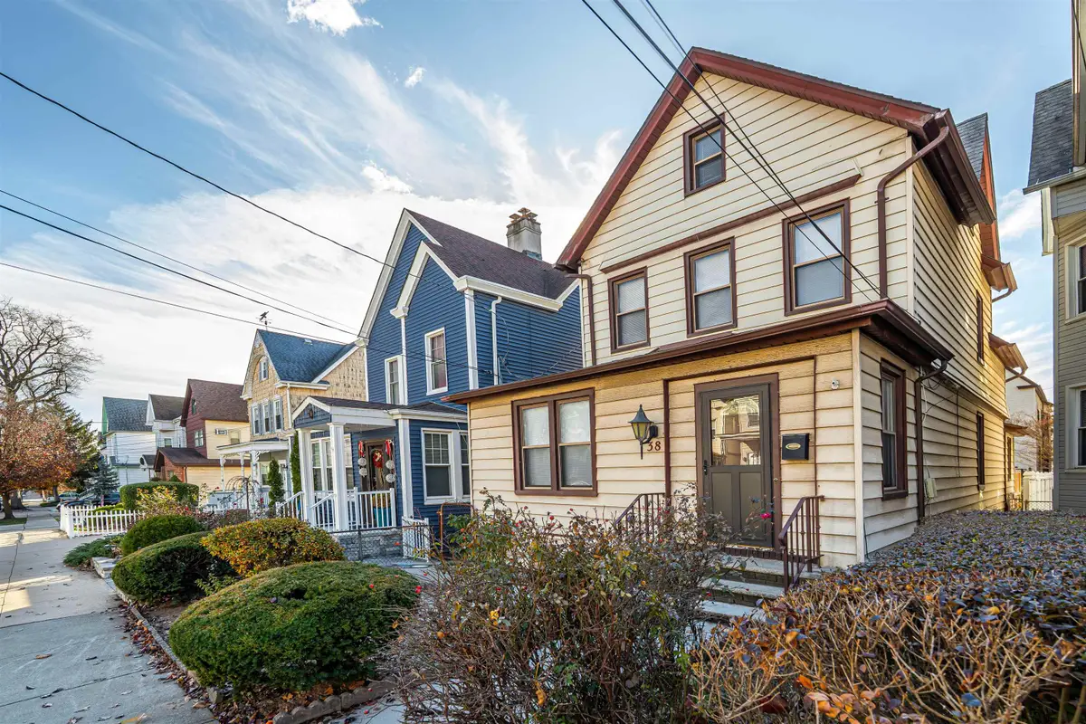 38 WEST 43RD ST, Bayonne, NJ 07002 - Image #1