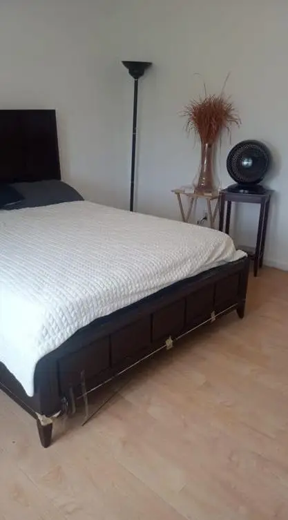 201 45TH ST #E4, Union City, NJ 07087 - Image #2