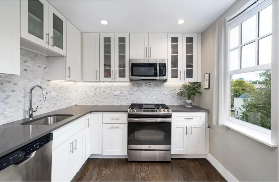 126 DELAWARE AVE #12, Jersey City, NJ 07306 - #2