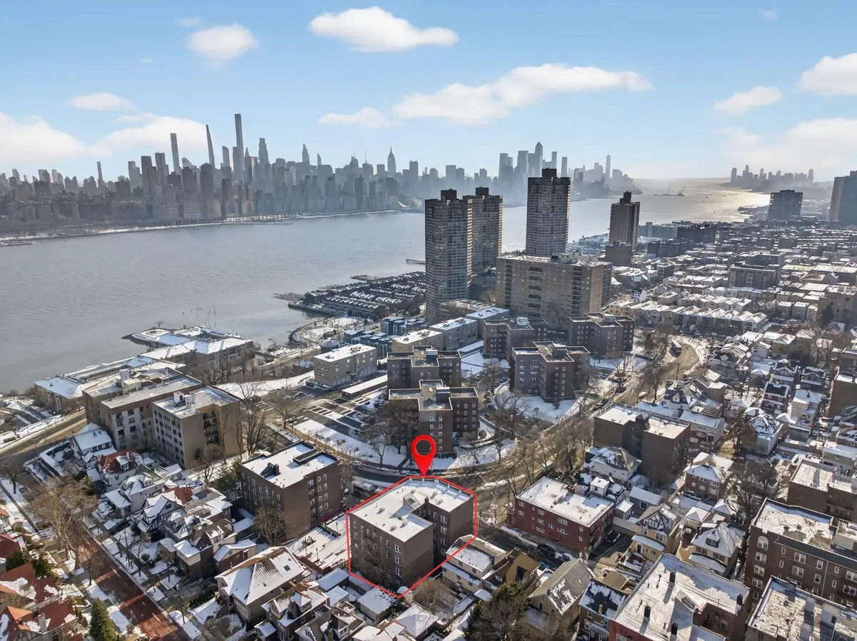 18 74TH ST #205, North Bergen, NJ 07047-5977 - #1