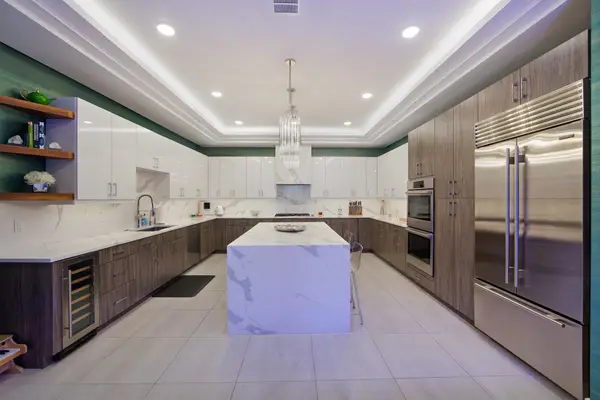 606 UNDERCLIFF AVE, Edgewater, NJ 07020