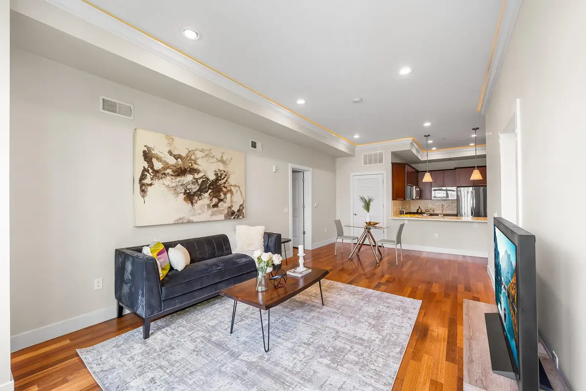 78 WAYNE ST #303, Jersey City, NJ 07302 - Image #1