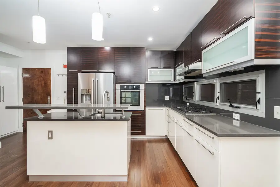 650 MONTGOMERY ST #306, Jersey City, NJ 07306 - Image #3