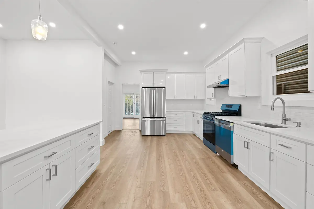 204 AVENUE E, Bayonne, NJ 07002 - Image #1