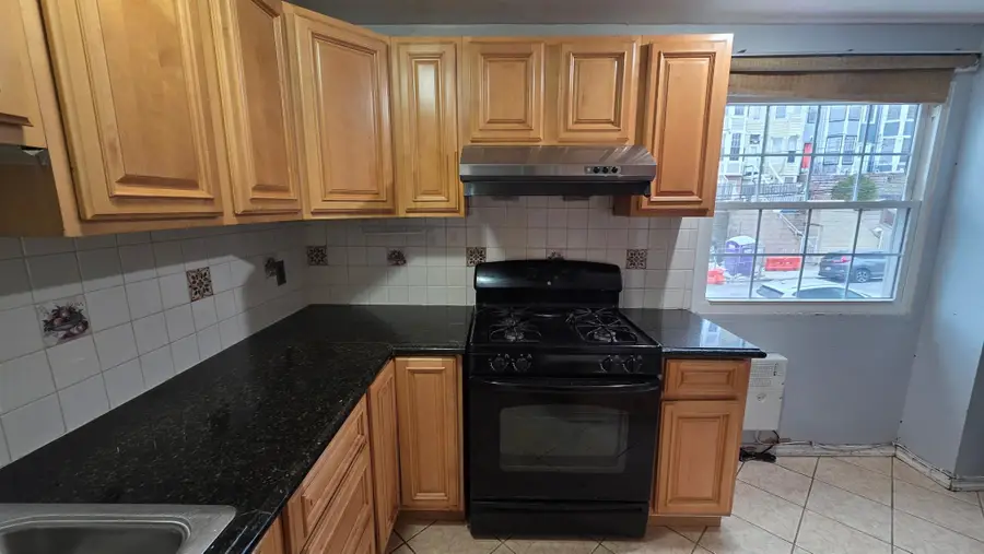 446 MERCER ST, Jersey City, NJ 07302 - Image #3