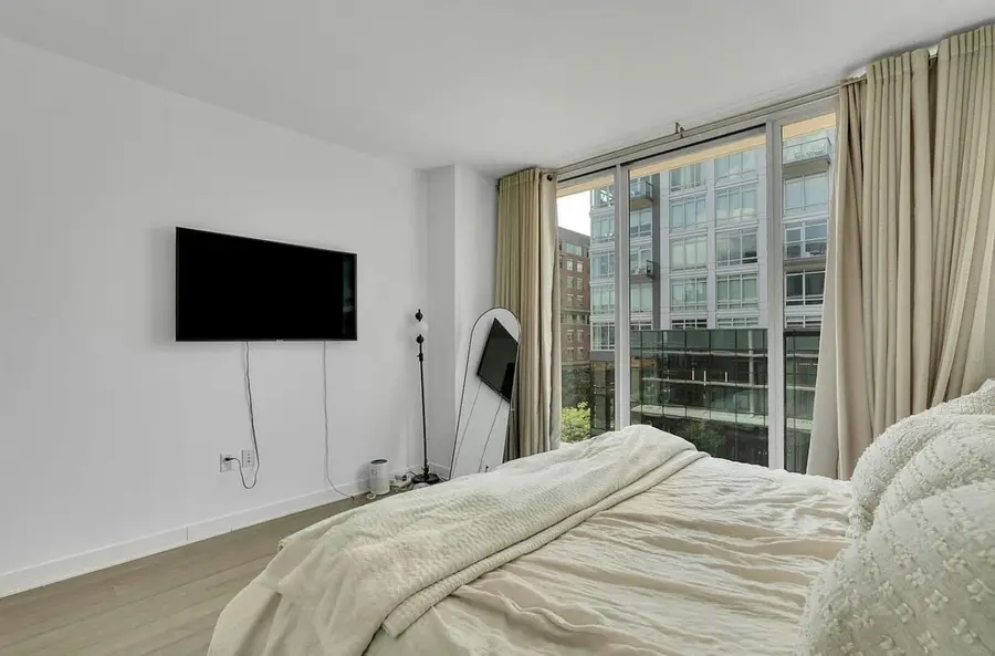 1200 AVENUE AT PORT IMPERIAL #519, Weehawken, NJ 07086 - Image #3