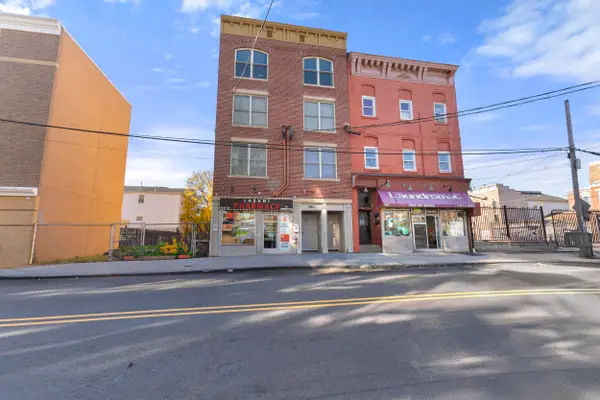 381 COMMUNIPAW AVE #201, JC, Bergen-Lafayett, NJ 07304