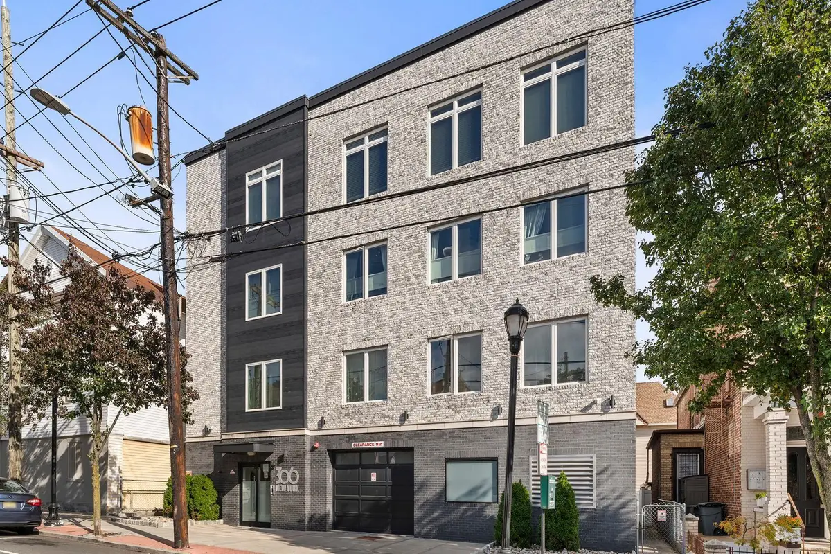 306 NEW YORK AVE #201, Union City, NJ 07087 - Image #1