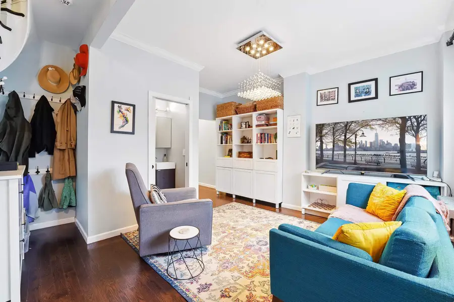 106 GRIFFITH ST #106, Jersey City, NJ 07307 - Image #3