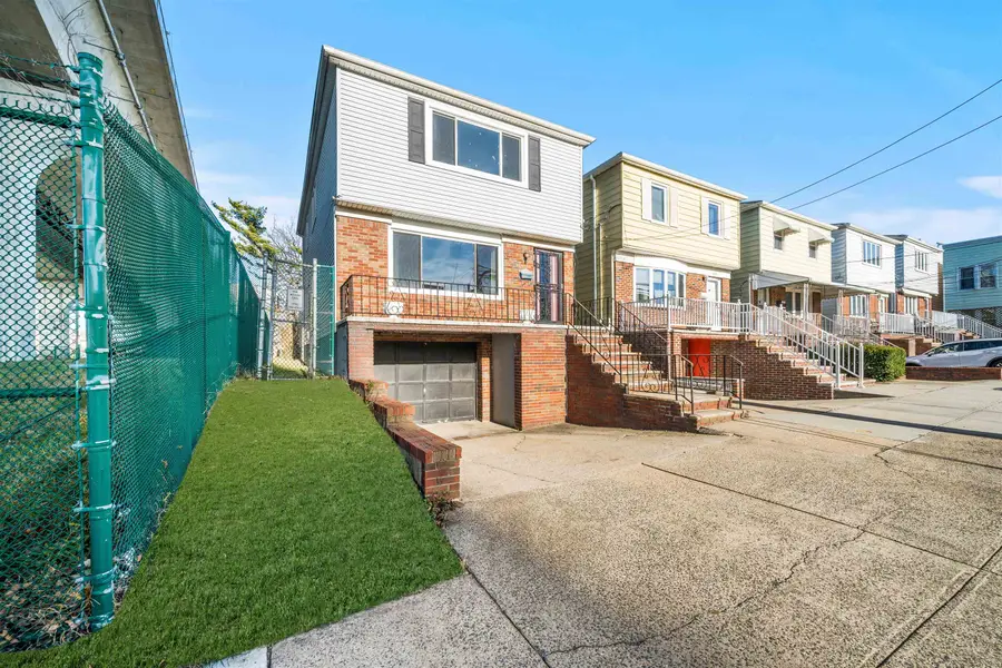 185 WEST 3RD ST, Bayonne, NJ 07002 - Image #2