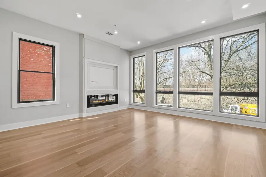 160 CENTRAL AVE #2, Jersey City, NJ 07307 - Image #2