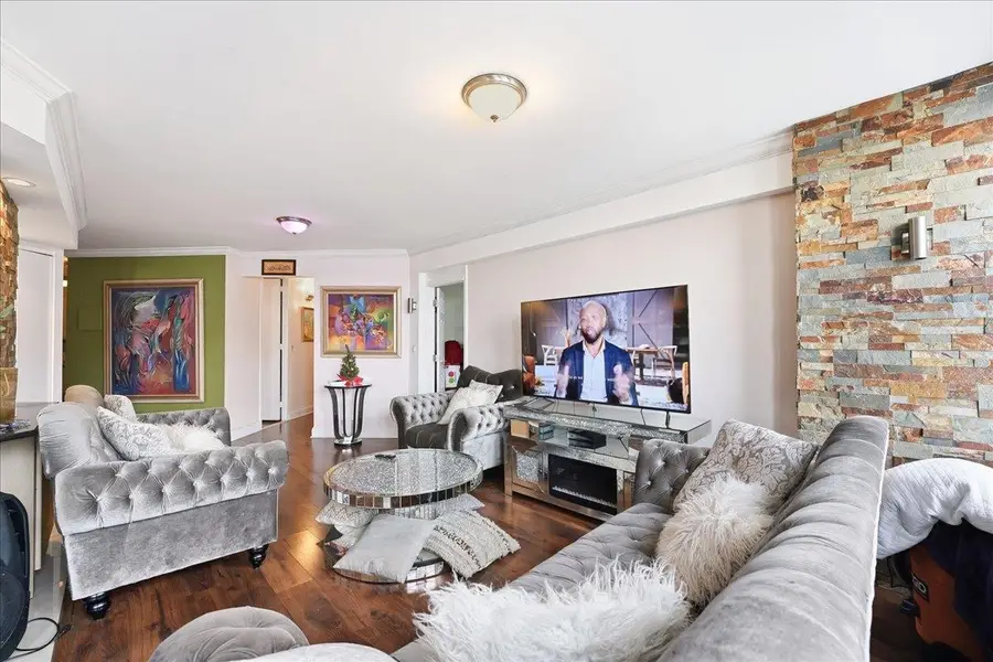 7004 BLVD EAST #8C, Guttenberg, NJ 07093 - Image #2