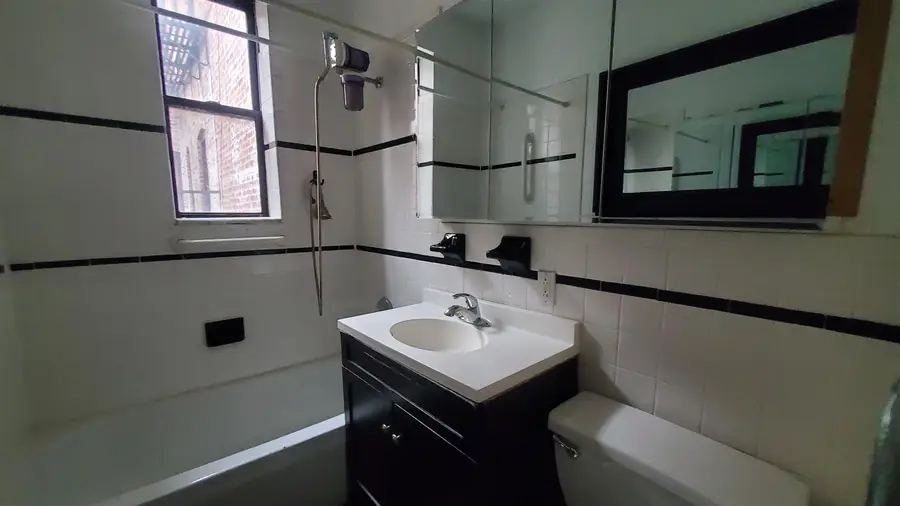 7111 PALISADE AVE #C5, North Bergen, NJ 07047 - Image #3